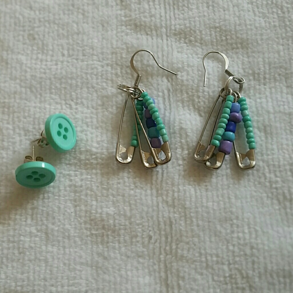 2 pairs of handmade earrings